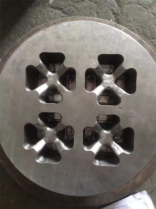 aluminium extrusion die